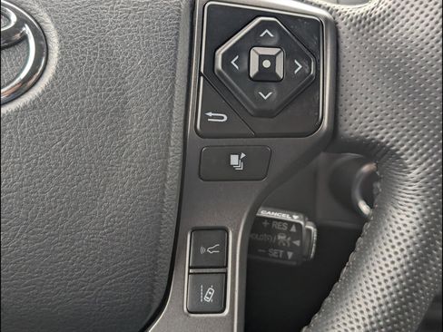 Used 2023 Toyota Tacoma TRD Sport w/ Advanced Technology Package AWD/4WD image 17