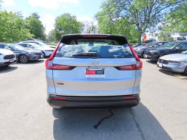 Used 2024 Honda CR-V LX image 5