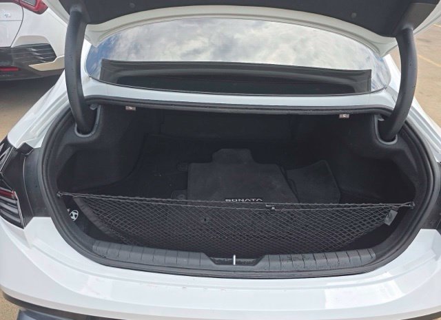 Used 2026 Hyundai Sonata SEL FWD image 15