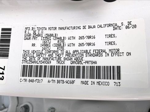 Used 2020 Toyota Tacoma TRD Off-Road image 34