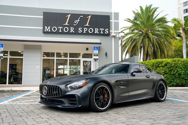 Used 2018 Mercedes-Benz AMG GT R image 1