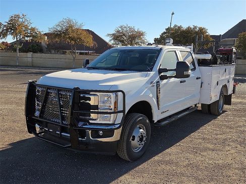 New 2025 Ford F350 XL w/ XL Chrome Package image 1