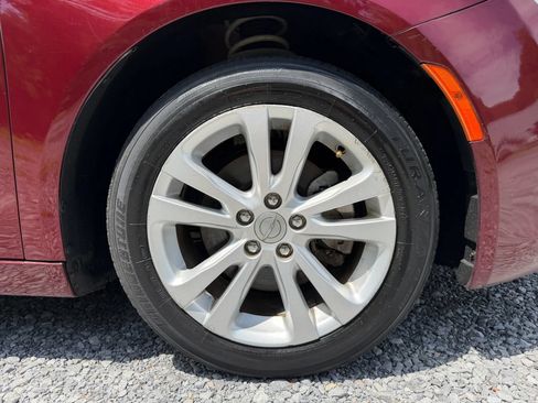 Used 2015 Chrysler 200 Limited FWD image 36