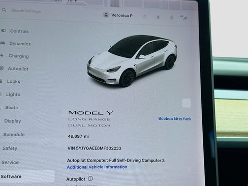 Used 2021 Tesla Model Y Long Range image 8