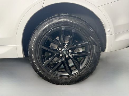 Used 2024 Land Rover Discovery Sport S AWD/4WD image 33