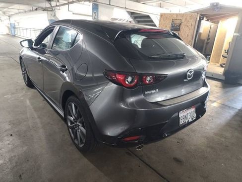 Used 2022 MAZDA MAZDA3 s FWD image 4