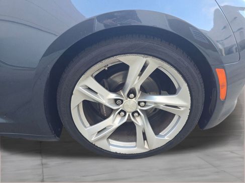 Used 2020 Chevrolet Camaro LT image 10