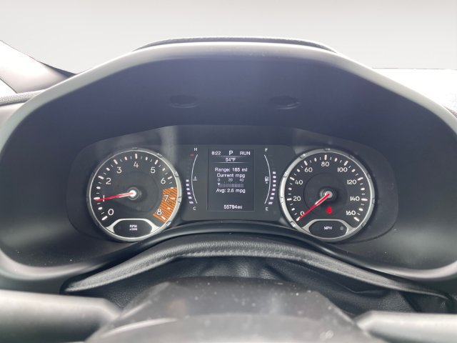 Used 2019 Jeep Renegade Latitude w/ Popular Equipment Group AWD/4WD image 23