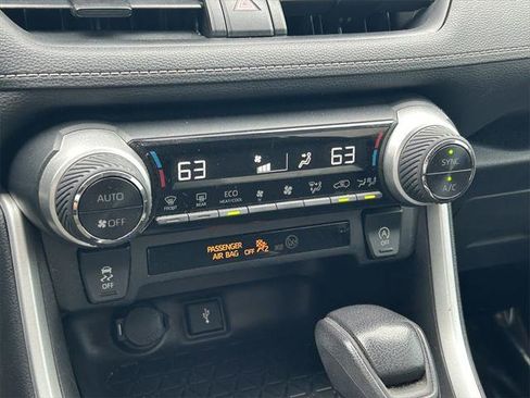 Certified 2021 Toyota RAV4 XLE image 25