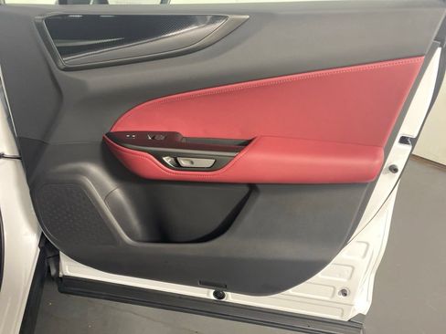Certified 2026 Lexus NX 350 AWD w/ Accessory Package (2T) image 33