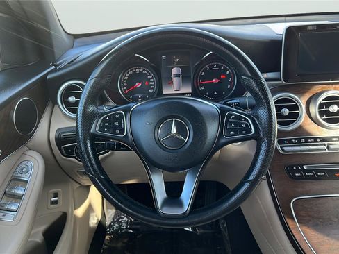 Used 2018 Mercedes-Benz GLC 300 image 11
