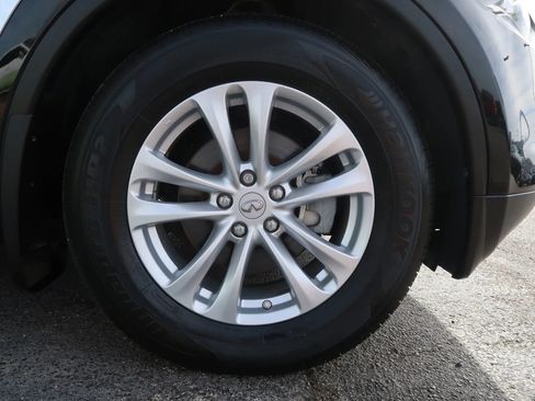 Used 2017 INFINITI QX70 3.7 w/ Premium Package image 59