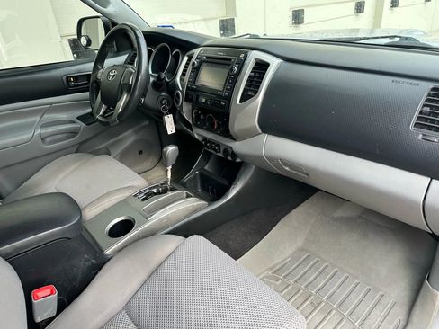Used 2012 Toyota Tacoma 4x4 Double Cab w/ TRD Sport Pkg image 14