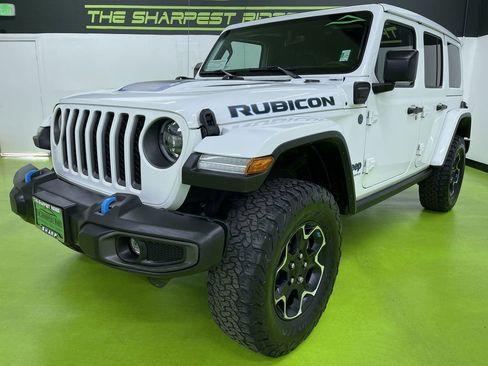Used 2023 Jeep Wrangler Unlimited Rubicon 4xe w/ Cold Weather Group image 5