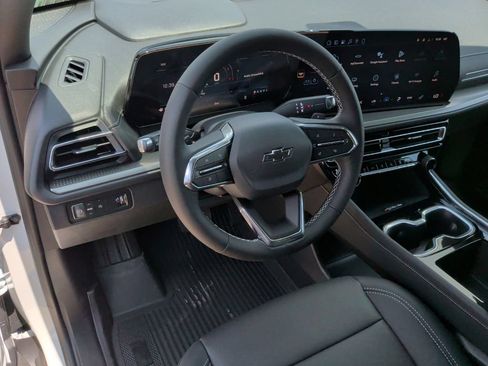 New 2026 Chevrolet Traverse LT w/ Midnight/Sport Edition FWD image 14