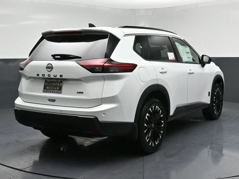 New 2026 Nissan Rogue SV image 4