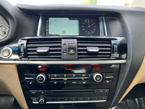 Used 2018 BMW X4 xDrive28i image 21