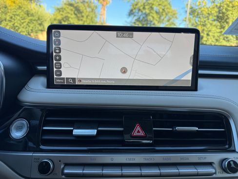 Used 2026 Genesis G70 2.5T Prestige image 28