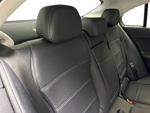 Used 2022 Mercedes-Benz C 300 4MATIC Sedan image 39