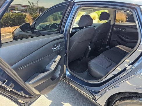 Used 2024 Honda Accord EX image 18