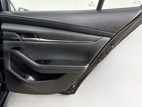 Used 2024 MAZDA MAZDA3 s FWD image 28