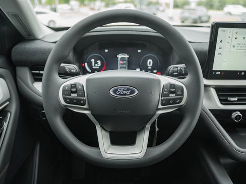 New 2026 Ford Explorer Active image 27