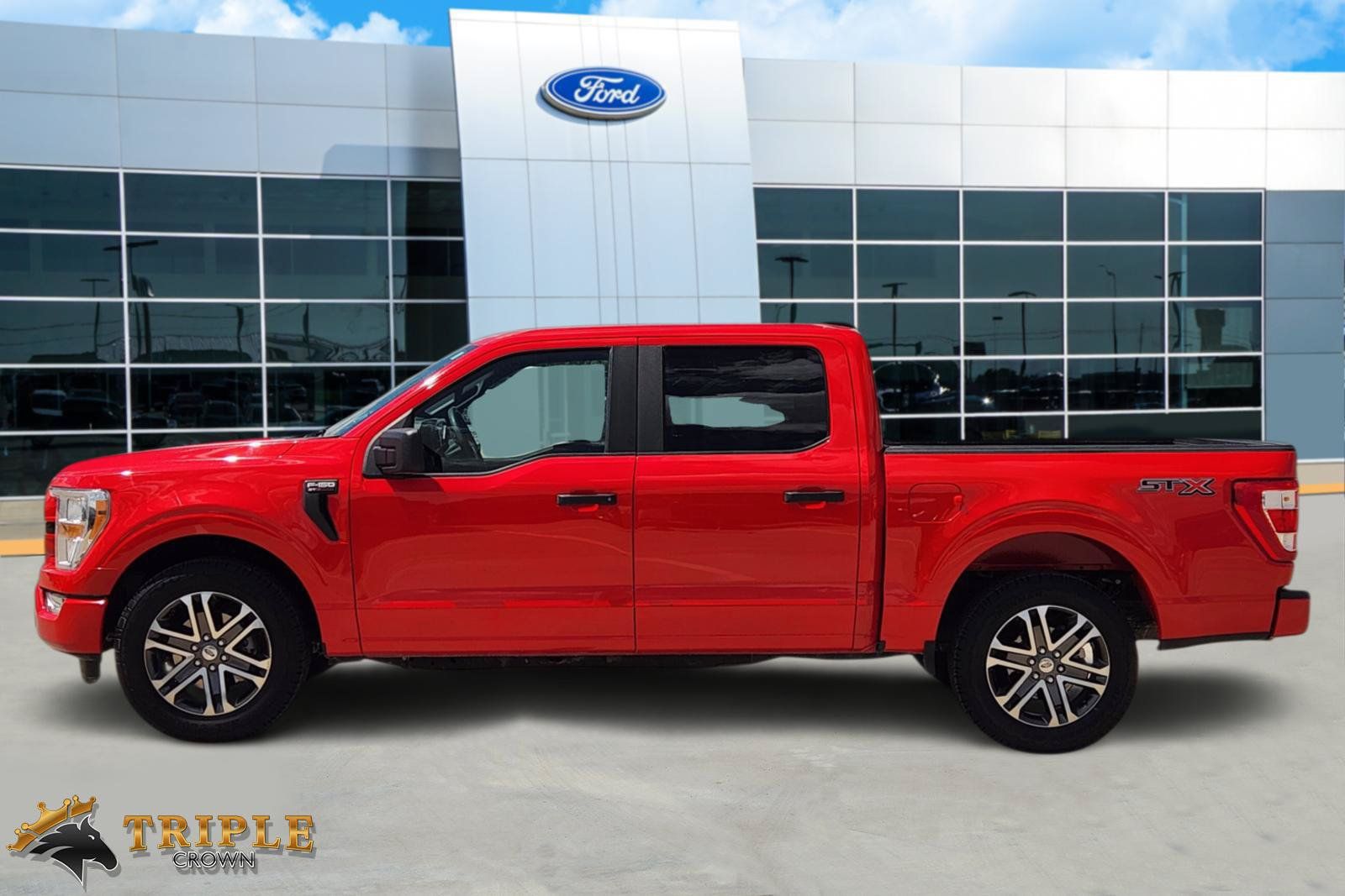 Used 2021 Ford F150 XL w/ STX Appearance Package RWD image 3