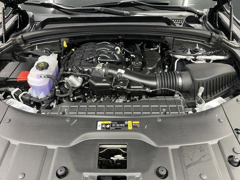 New 2025 Jeep Grand Cherokee Limited w/ Luxury Tech Group II image 42