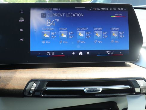 New 2026 BMW X1 xDrive28i w/ Technology Package AWD/4WD image 34