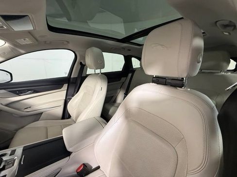 Certified 2022 Jaguar F-PACE S AWD/4WD image 20