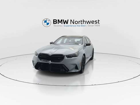 New 2027 BMW M5 Touring AWD/4WD image 8