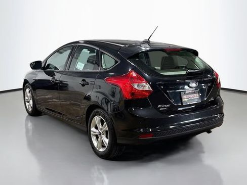 Used 2014 Ford Focus SE FWD image 8
