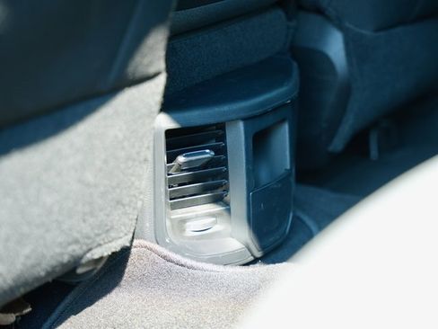 Used 2024 RAM 3500 Big Horn image 12