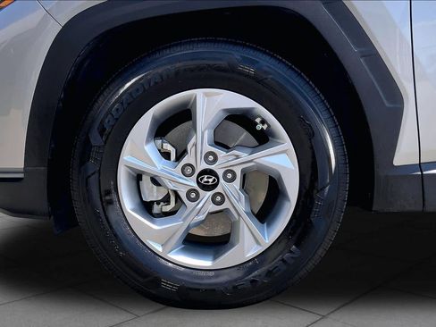 Used 2024 Hyundai Tucson SEL FWD image 11