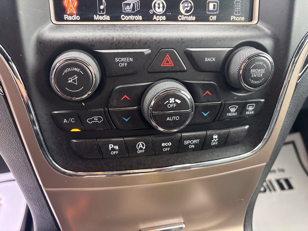 Used 2017 Jeep Grand Cherokee Limited AWD/4WD image 28