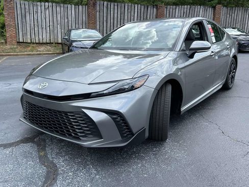 New 2026 Toyota Camry SE w/ Convenience Package FWD image 7