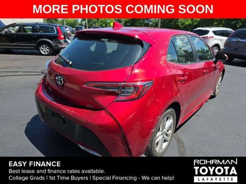 Used 2022 Toyota Corolla SE w/ SE Preferred Package FWD image 3