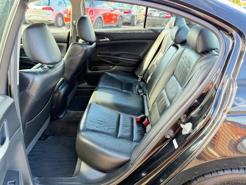 Used 2011 Honda Accord SE image 28