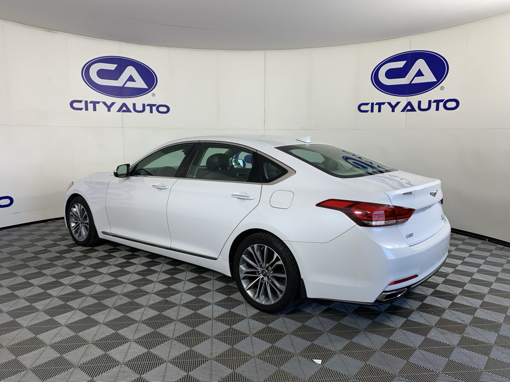 Used 2017 Genesis G80 3.8 AWD/4WD image 5
