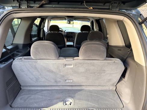 Used 2002 Ford Explorer XLT image 14