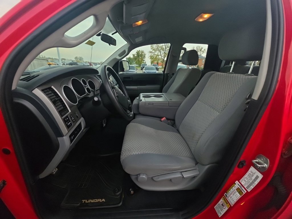 Used 2012 Toyota Tundra 4x4 Double Cab w/ Tow Pkg image 14