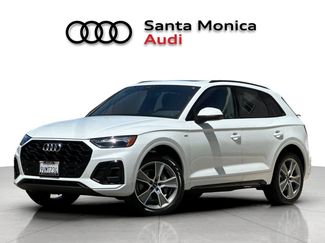 Used 2025 Audi Q5 2.0T Premium w/ Convenience Plus Package AWD/4WD video 1
