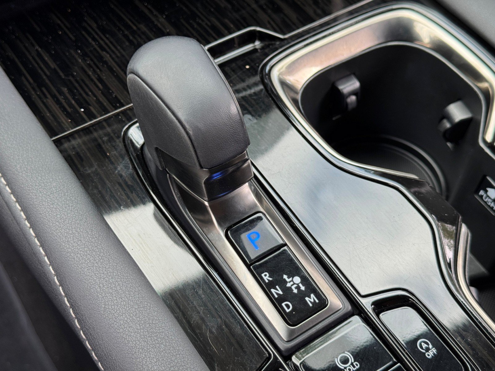 Used 2025 Lexus RX 350 FWD w/ Accessory Package (K3) image 30