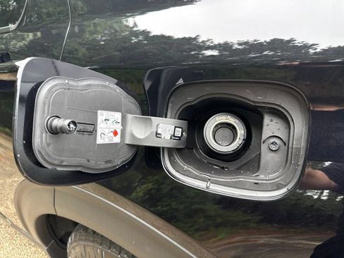 New 2026 Ford Explorer Tremor w/ Tremor Ultimate Package AWD/4WD image 22