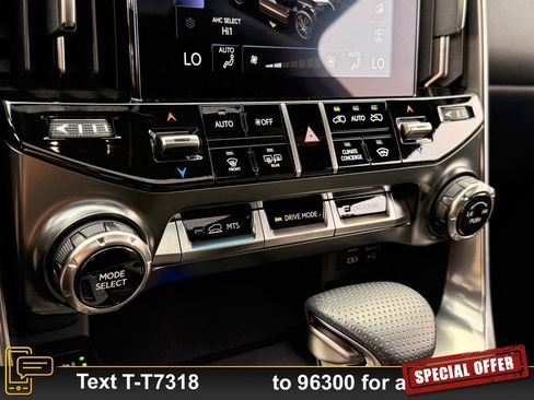 Used 2023 Lexus LX 600 F Sport image 25
