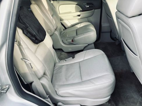 Used 2014 Chevrolet Tahoe LTZ image 23