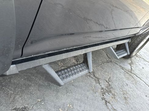 Used 2023 Toyota 4Runner SR5 Premium image 8