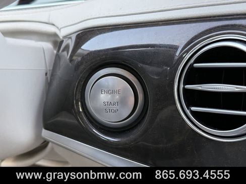 Used 2015 Mercedes-Benz S 550 Sedan image 25