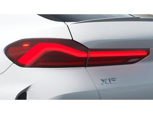 New 2026 BMW X6 xDrive40i w/ Climate Comfort Package image 22