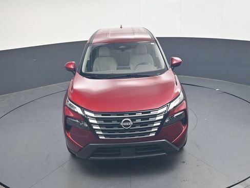 Used 2025 Nissan Rogue SV FWD image 32